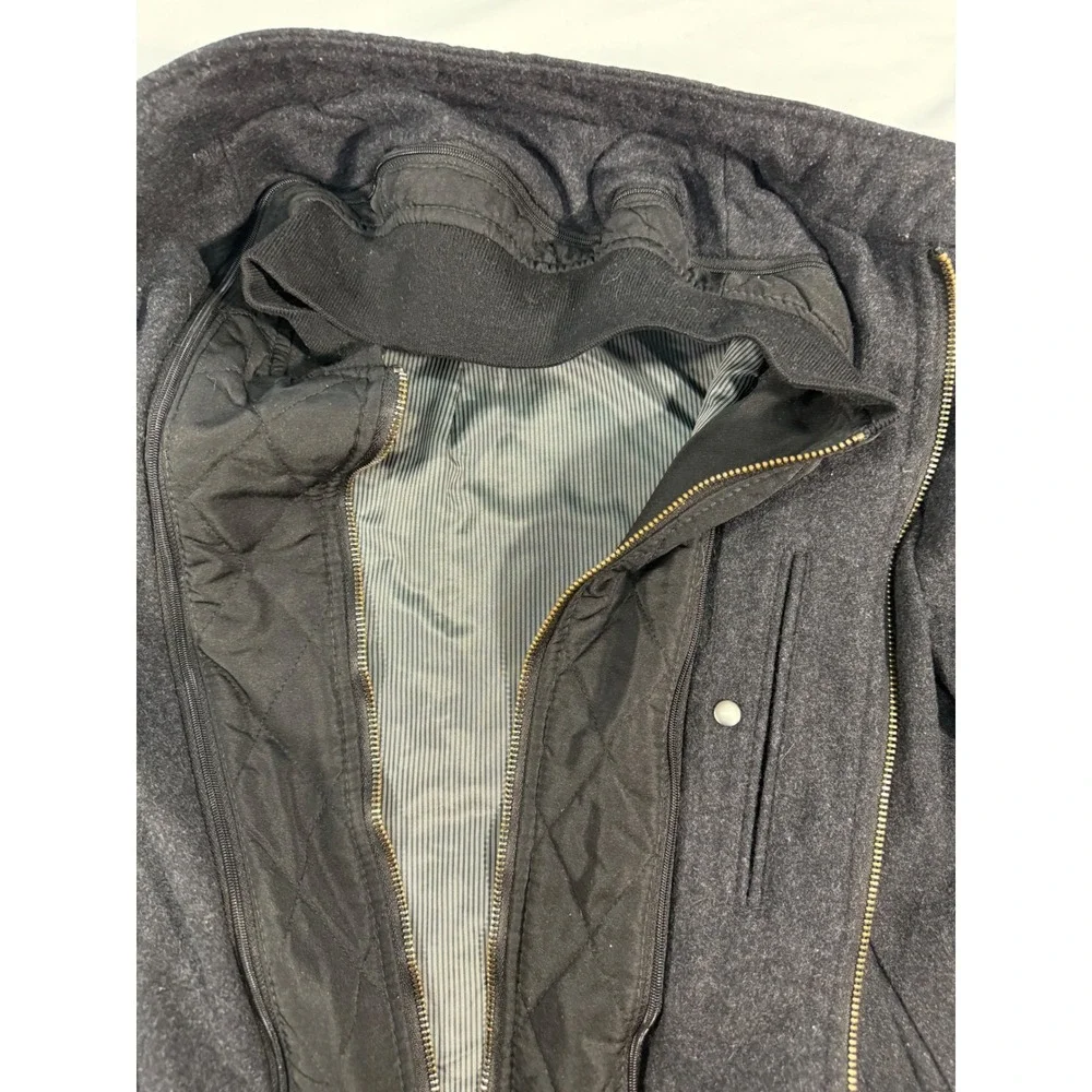 Banana Republic Mens Charcoal Gray Bomber Jacket Quilted Bib Layered Small